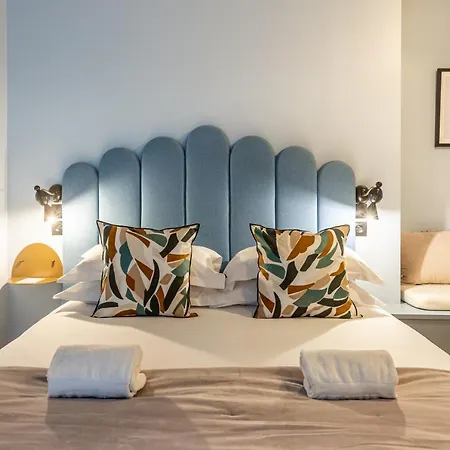 Hotel Le Nest By Sweett 4*