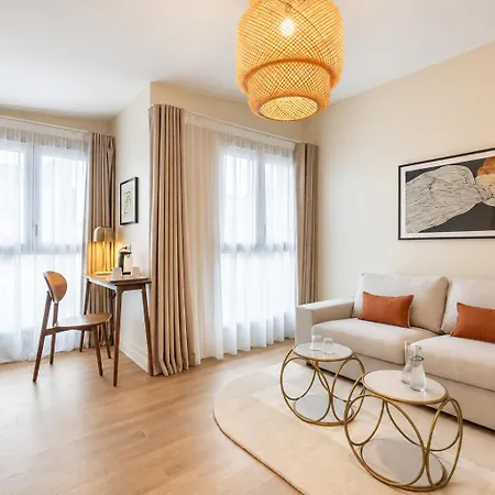 Le Nest By Sweett Hotel 4*