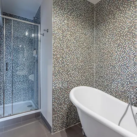 Otel Le Nest By Sweett 4*