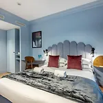 Le Nest By Sweett 4* Париж