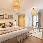 Le Nest By Sweett Hotel
